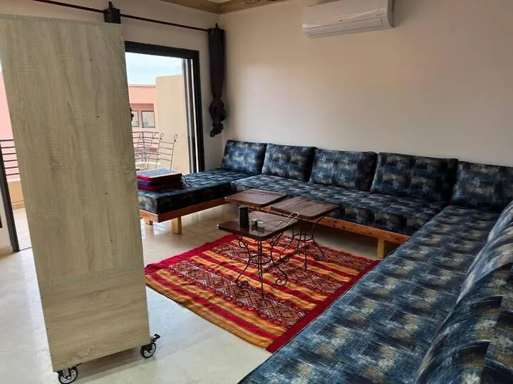アパート Zentral Gesamt Flat In Bab- Dokala-Geliz-Majorelle マラケシュ